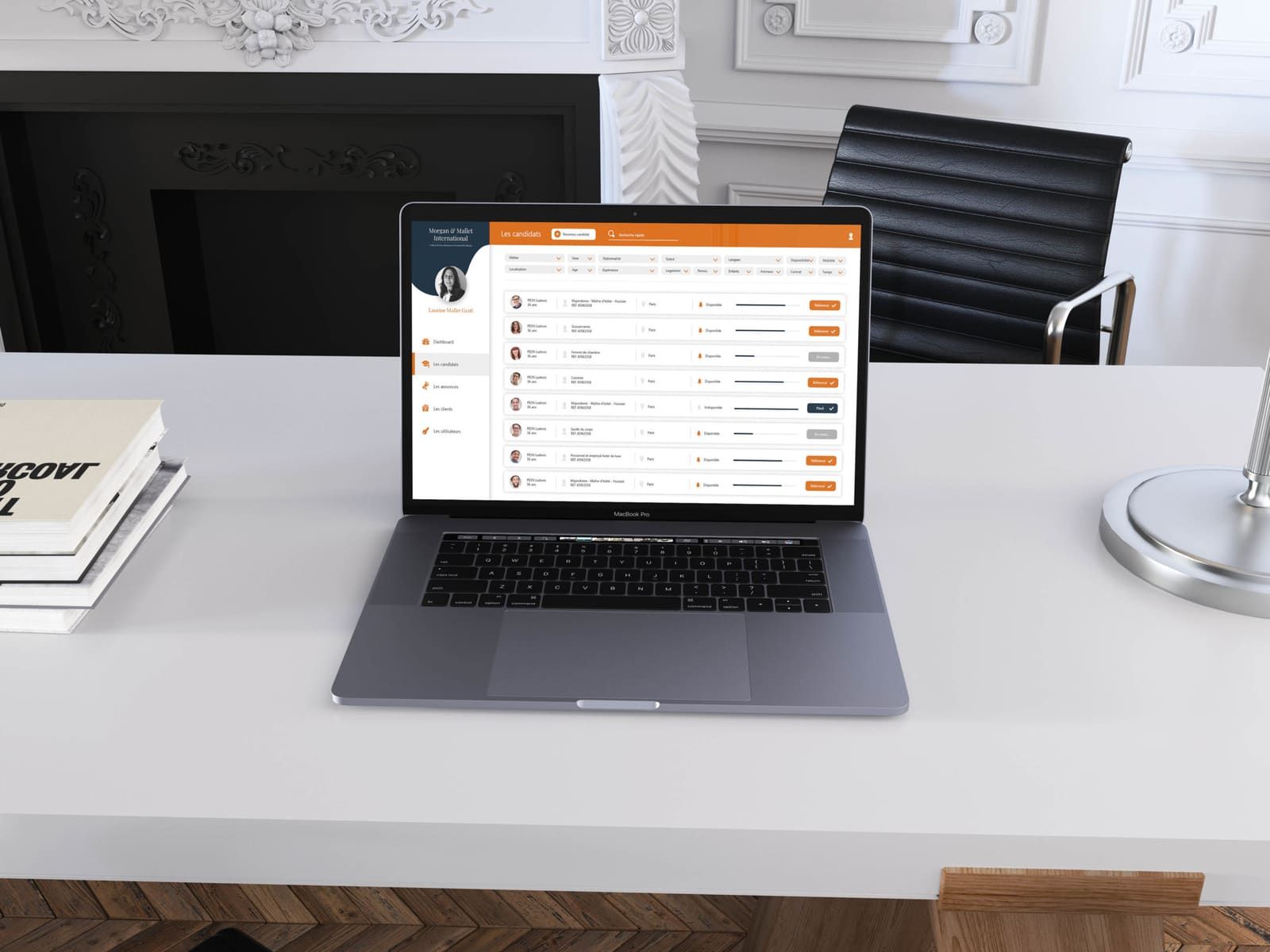 CRM Morgan & Mallet International affiché sur un ordinateur portable